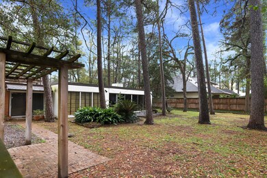 319 Chapel Belle Ln, Houston, TX 77024 - photo 4