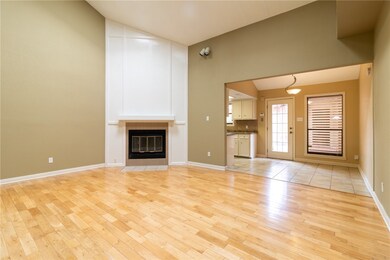 6630 Long Meadow Dr unit 2B, Corpus Christi, TX 78413 - photo 4