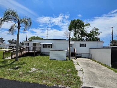 7215 Lofty Dr, Port Richey, FL 34668 - photo 2