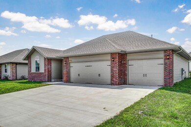 1371 S Marseilles Ave-3