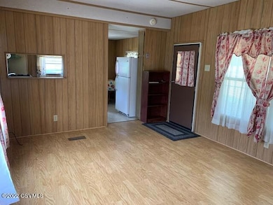 330 E 5th St, Nescopeck, PA 18635 - photo 4