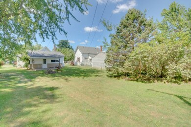 607 Posey St, Windfall, IN 46076 - photo 6