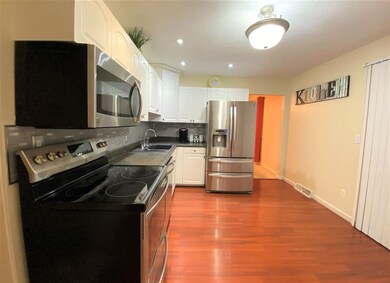 52981 Camellia Dr, South Bend, IN 46637 - photo 7