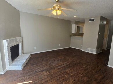 8109 Silver Creek Rd unit C, Fort Worth, TX 76108 - photo 4