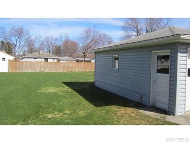 1457 Master St, North Tonawanda, NY 14120 - photo 5