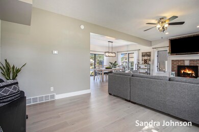 12814 Theris Dr, Wayland, MI 49348 - photo 5