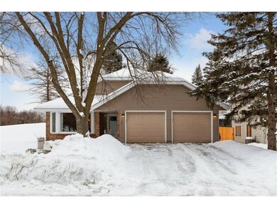 5960 Red Cherry Ln, Minnetonka, MN 55345 - photo 2