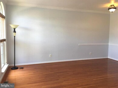 1952 Glenroths Dr, Abingdon, MD 21009 - photo 3