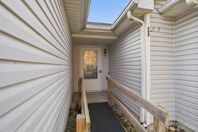 11 W Arlington Dr, Trenton, OH 45067 - photo 4