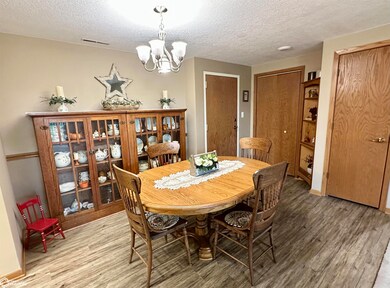 Dining Room and Foyer Area