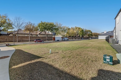 225 Magnolia Ln, Westworth Village, TX 76114 - photo 4