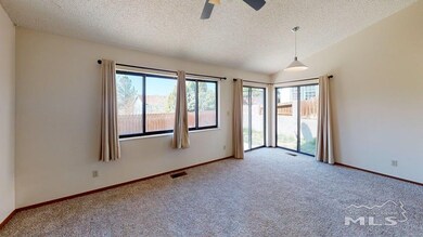 653 W National Ave, Winnemucca, NV 89445 - photo 3