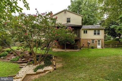 2004 Windmill Ln, Alexandria, VA 22307 - photo 3