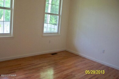 6 Stone Ridge Rd, Dingmans Ferry, PA 18328 - photo 3