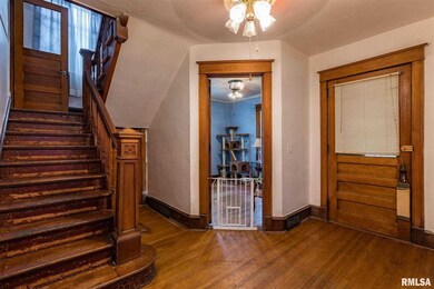 2207 W 4th St, Davenport, IA 52802 - photo 3