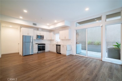 709 E Walnut St unit 219, Pasadena, CA 91101 - photo 7