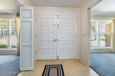 1018 Parkridge Cir W, Jacksonville, FL 32211 - photo 3