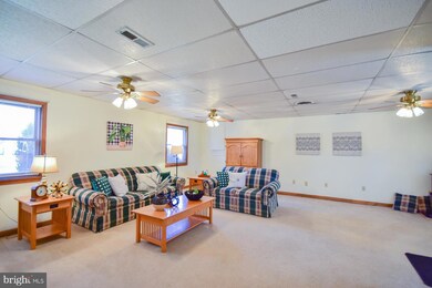 304 Chenoweth Dr, Bunker Hill, WV 25413 - photo 6