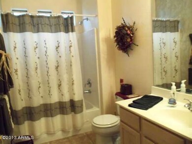 6954 S Newport CT 012