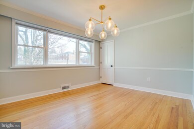 1320 Highland Dr, Baltimore, MD 21239 - photo 4