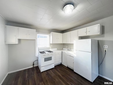 1411 E Crestwood Dr, Peoria, IL 61614 - photo 7