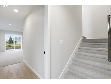 4690 SE 2nd St, Gresham, OR 97080 - photo 5