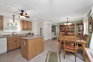 34 Brookside Dr New Gloucester-large-010