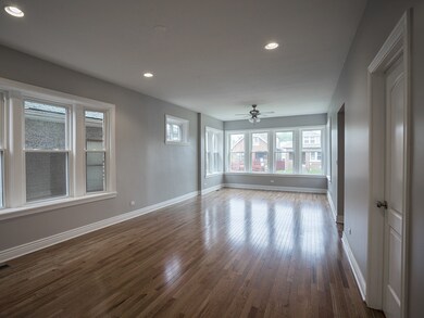 5112 W Wellington Ave, Chicago, IL 60641 - photo 3