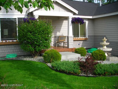 house front summer view 1