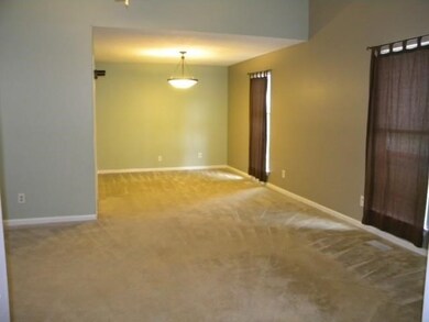 301 Branchwood Ct, Jacksonville, NC 28546 - photo 4