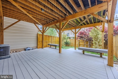 6672 Bartrams Forest Ln, Haymarket, VA 20169 - photo 4