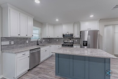 9430 Pr 6907, Eustace, TX 75124 - photo 3