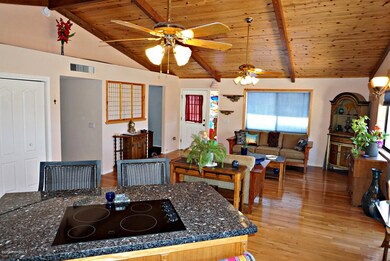 Kitchen_Living1