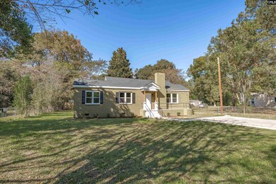 2011 Smith St, Columbia, SC 29209 - photo 2