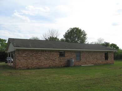 1985 County Road 811, Nacogdoches, TX 75964 - photo 7