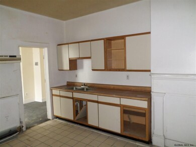 364 Sheridan Ave, Albany, NY 12206 - photo 7