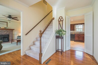 13805 Darnestown Rd, Gaithersburg, MD 20878 - photo 7