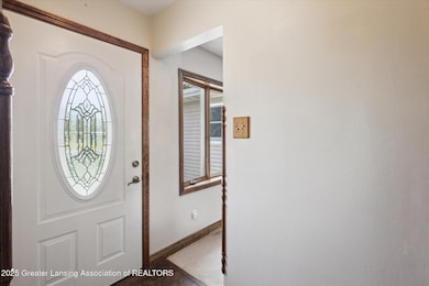 07-5023-Nichols-Rd-Mason-MI-48854-Window
