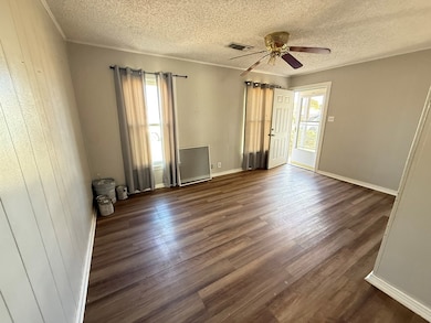 204 35th St, Snyder, TX 79549 - photo 3