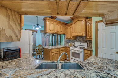 3322 Sparks St, Houston, TX 77093 - photo 7