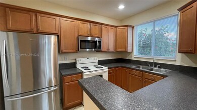 3123 Laurel Ridge Cir, Riviera Beach, FL 33404 - photo 3