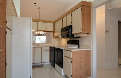320F Pinecrest Circle-35