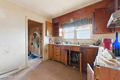 17 Crommelin Dr, Saratoga Springs, NY 12866 - photo 7