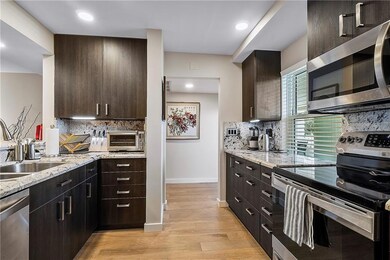 Gorgeous kitchen, wood cabinetry, granite counters