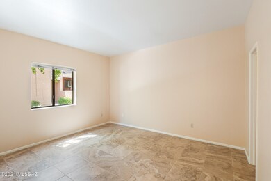 3090 E 4th St-1