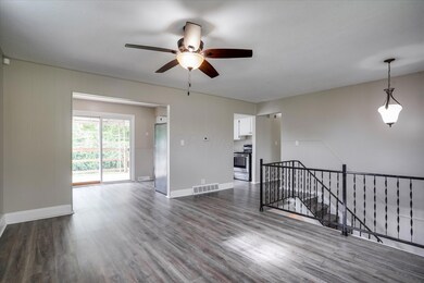 5004 Labelle Dr, Columbus, OH 43232 - photo 6