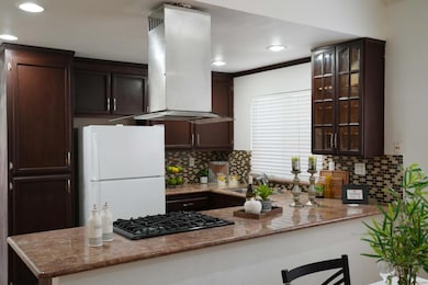 127 Schott St, San Jose, CA 95116 - photo 2