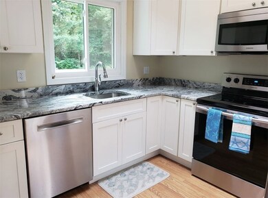 362 Allen Ave, Wakefield, RI 02879 - photo 4