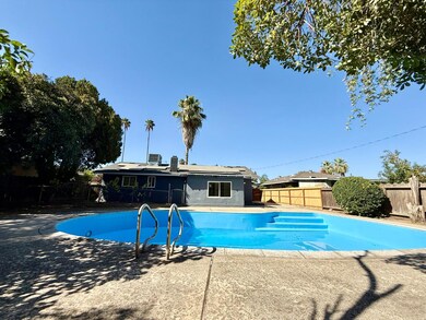 4636 E Princeton Ave, Fresno, CA 93703 - photo 6
