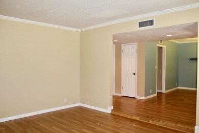 Living Room2